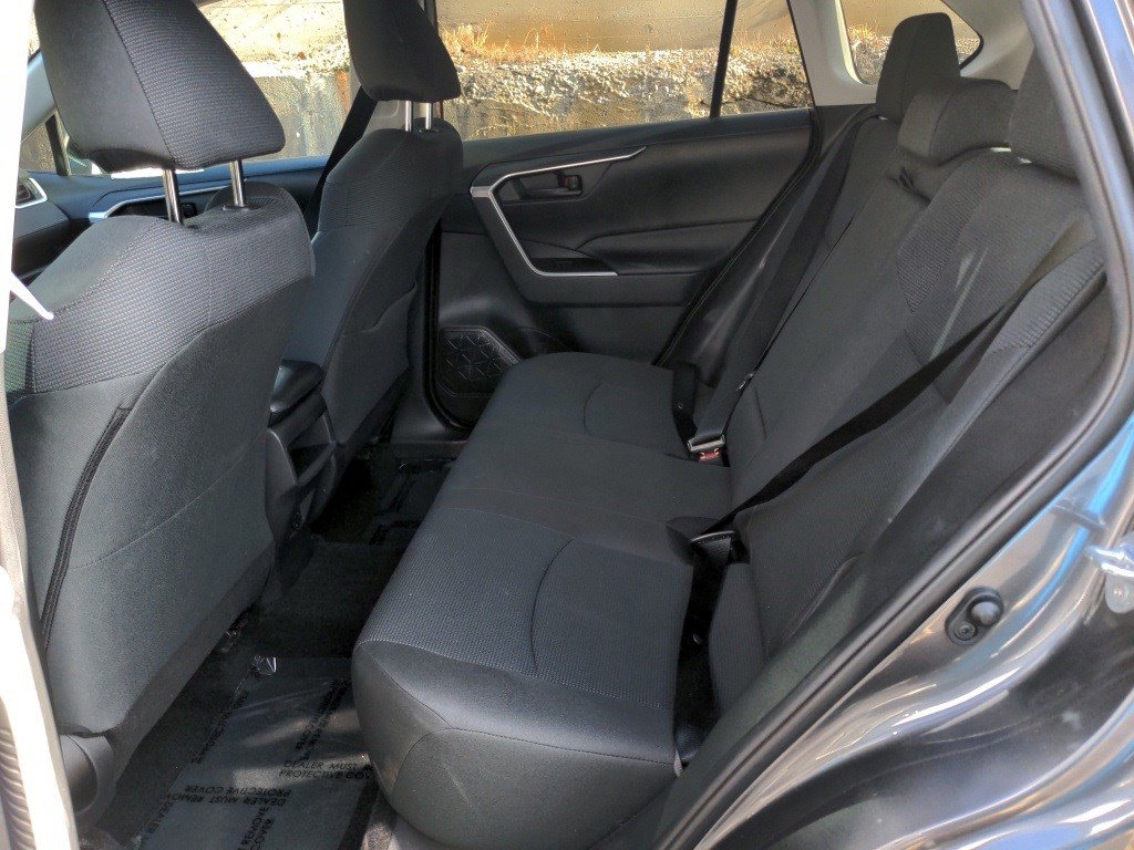 toyota rav4 black fabric rear seats